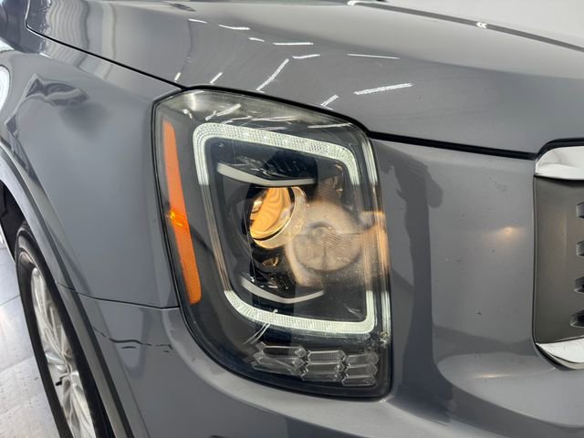 Used 2021 Kia Telluride LX FWD image 30