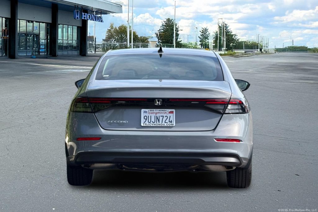 Certified 2025 Honda Accord SE image 8