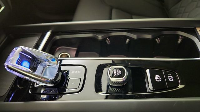 New 2026 Volvo XC60 B5 Plus w/ Protection Package AWD/4WD image 17