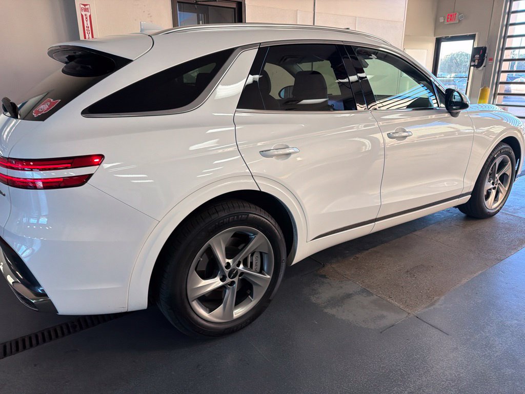 Used 2026 Genesis GV70 2.5T Select AWD/4WD image 7
