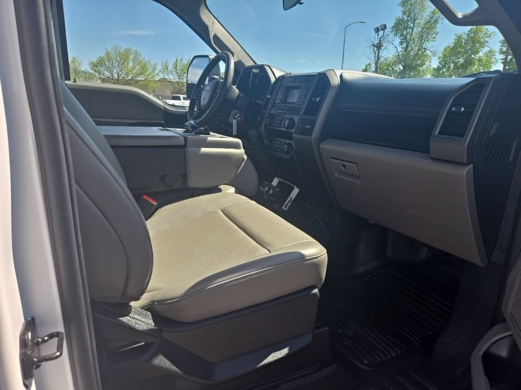 Used 2022 Ford F250 XL w/ Power Equipment Group AWD/4WD image 27