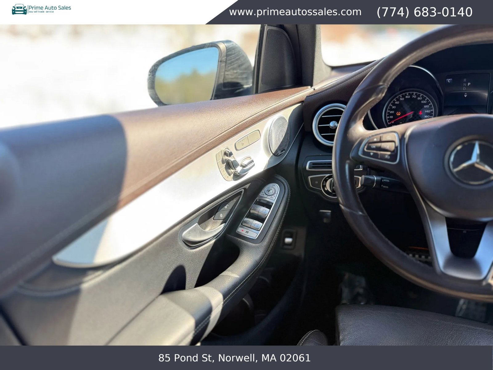 Used 2017 Mercedes-Benz GLC 43 AMG 4MATIC image 29