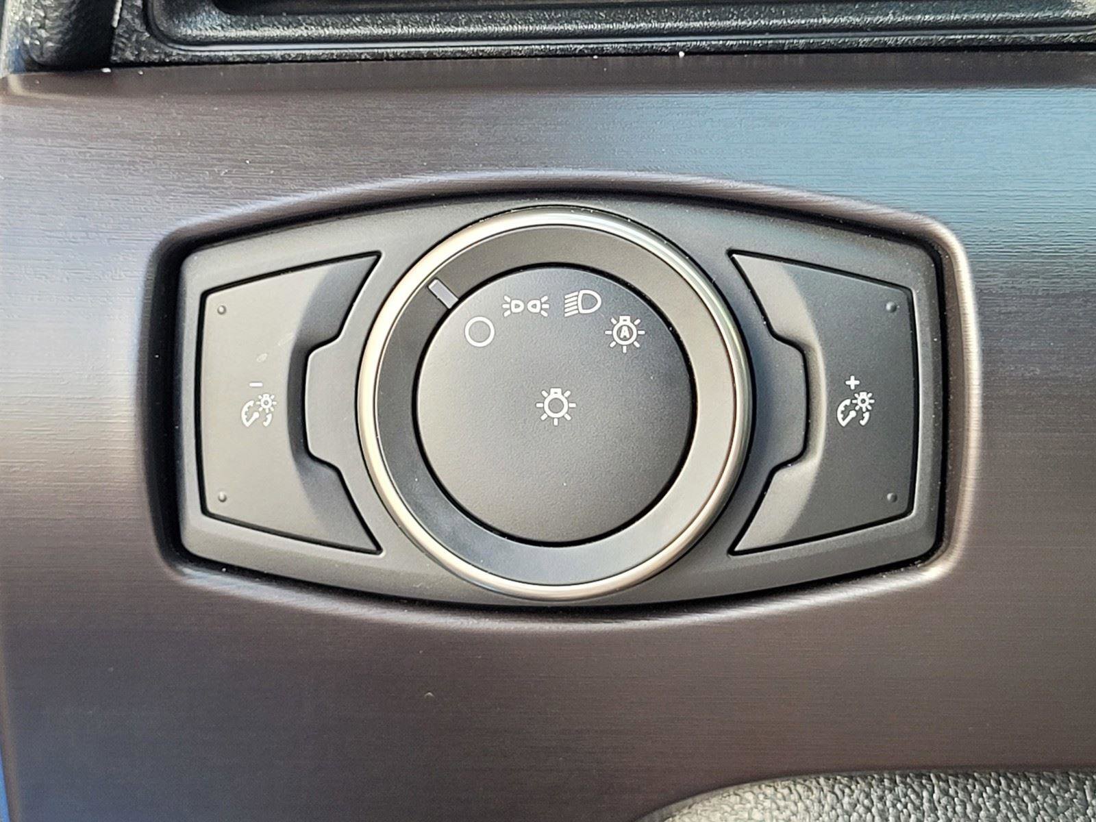 Used 2017 Ford Mustang Shelby GT350 w/ Electronics Package RWD image 13