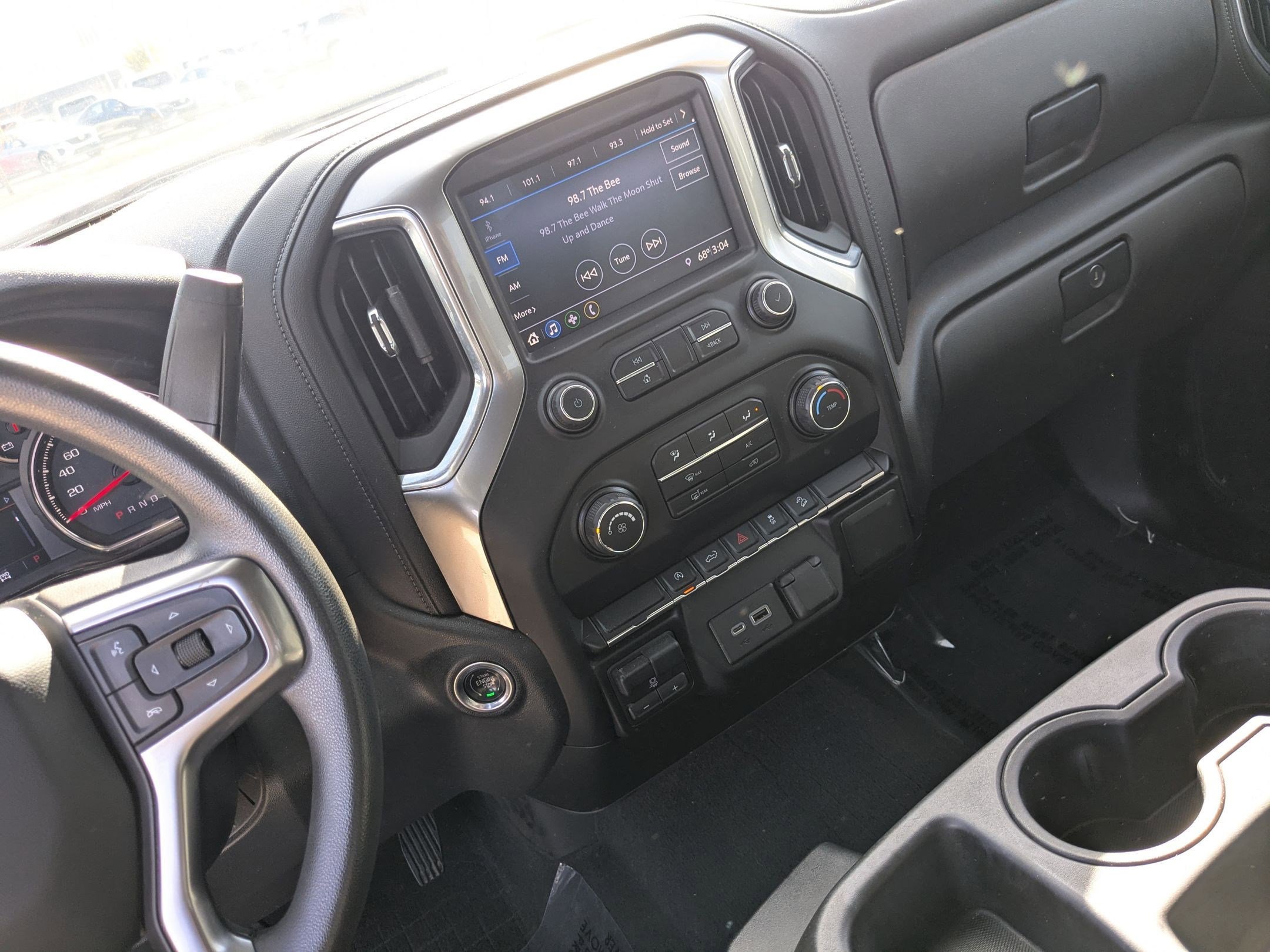 Used 2019 Chevrolet Silverado 1500 RST image 16