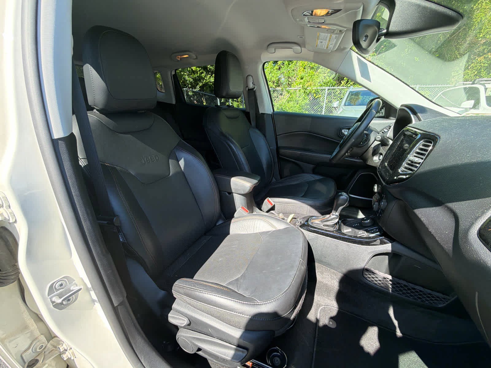 Used 2018 Jeep Compass Limited AWD/4WD image 16