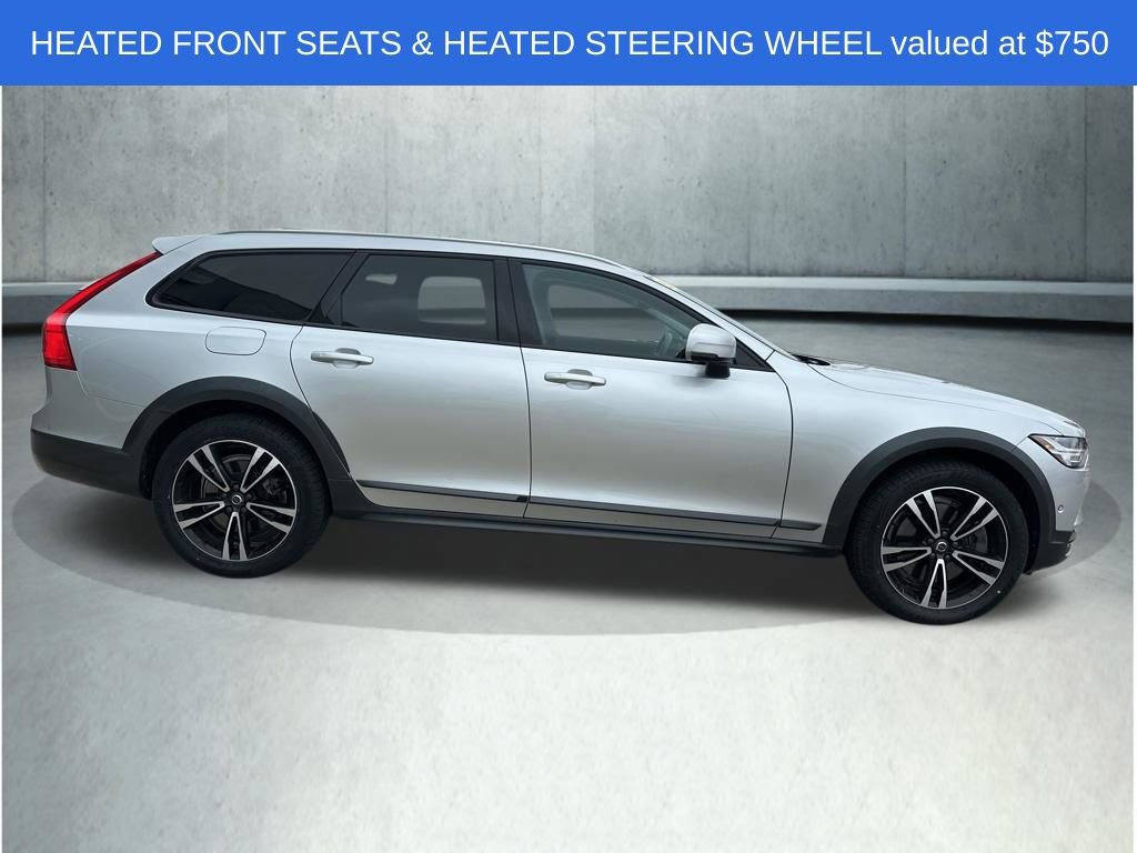 Used 2018 Volvo V90 T5 Cross Country w/ Convenience Package image 7