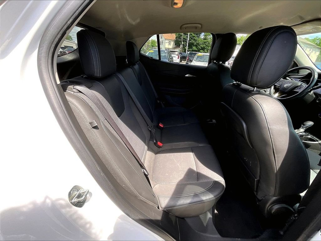 Used 2022 Buick Encore GX Preferred w/ Cold Weather Comfort Package AWD/4WD image 16
