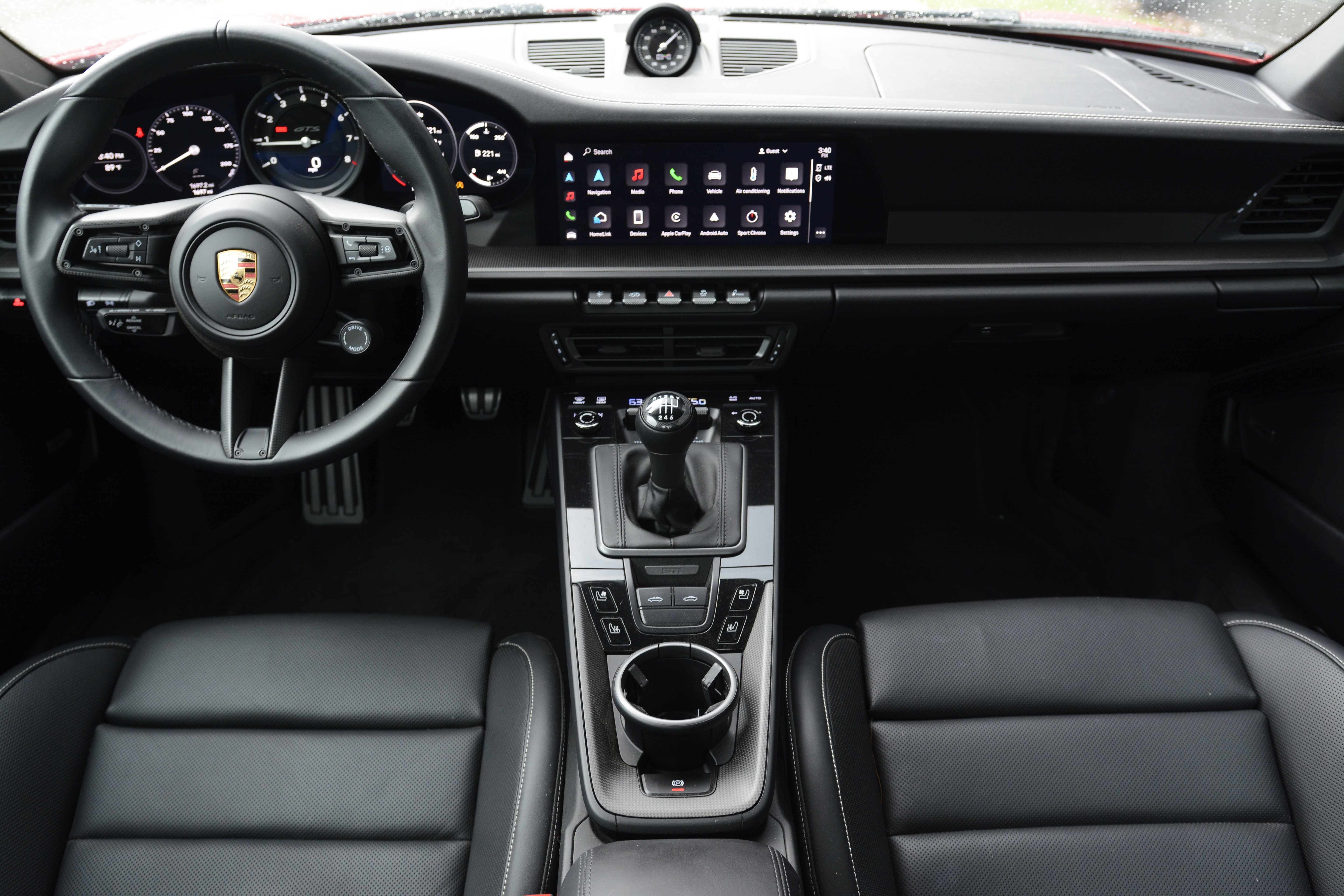 Certified 2024 Porsche 911 Targa 4 GTS AWD/4WD image 11