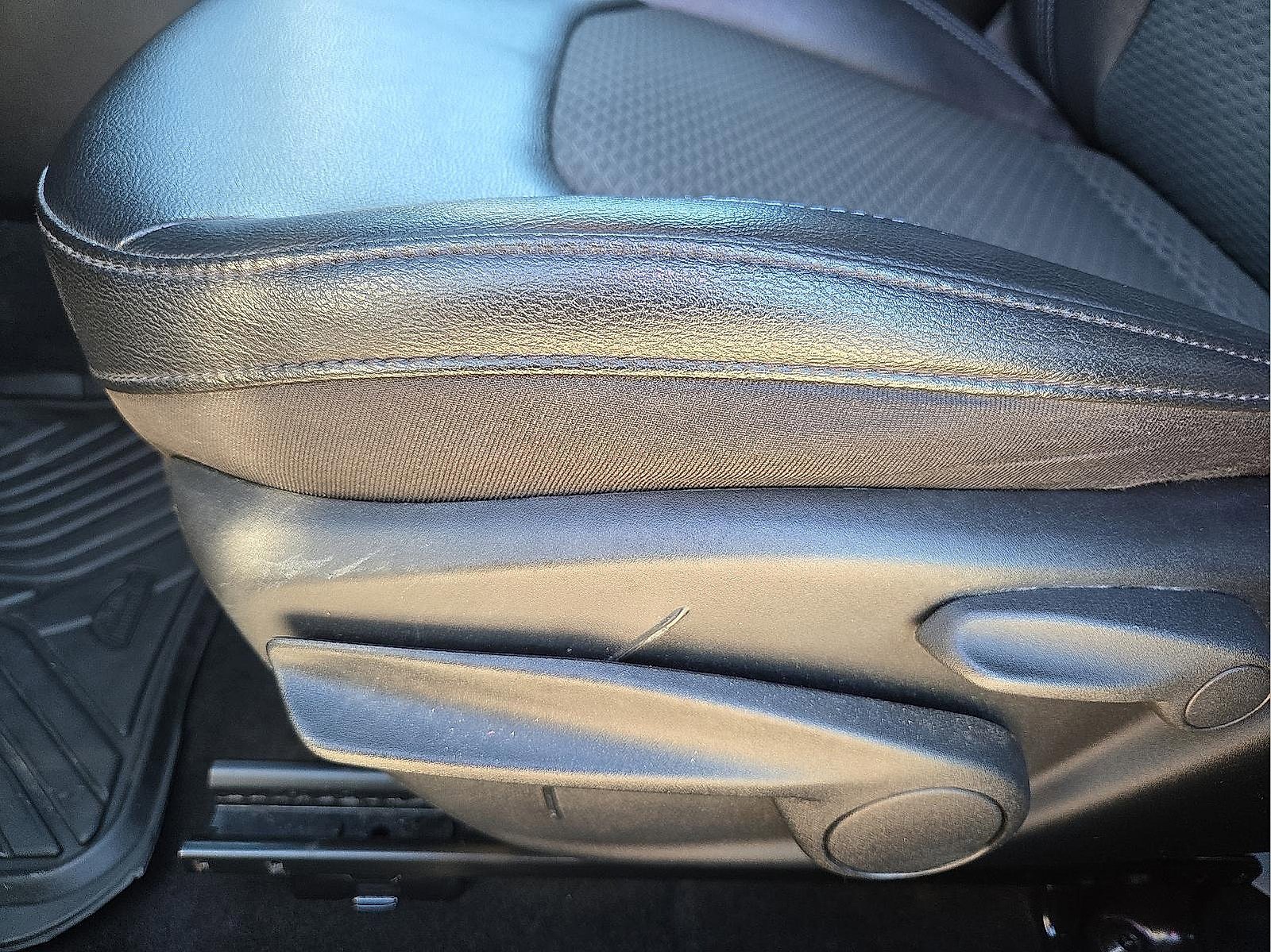 Used 2022 Jeep Compass Latitude image 14