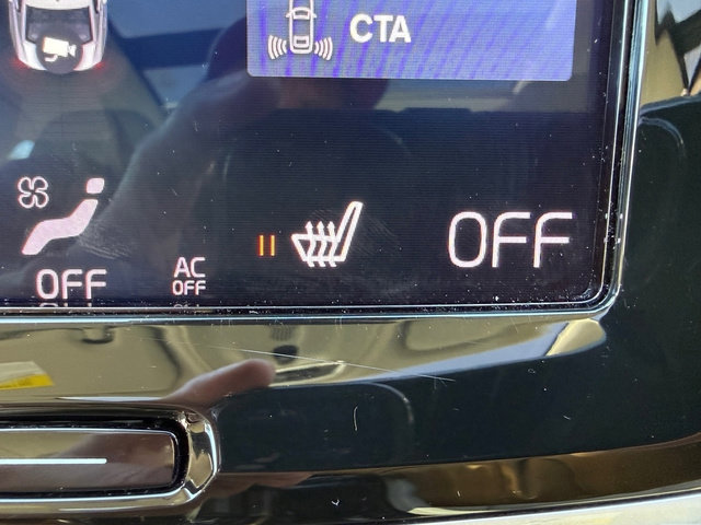 Used 2020 Volvo S60 T5 Momentum image 23