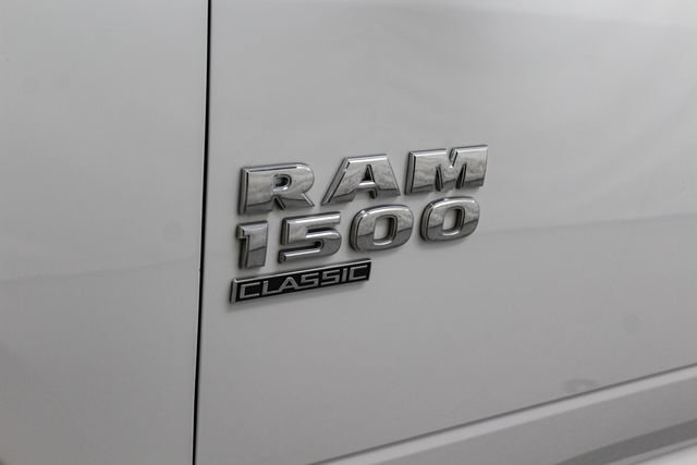 Used 2024 RAM 1500 Classic SLT AWD/4WD image 11