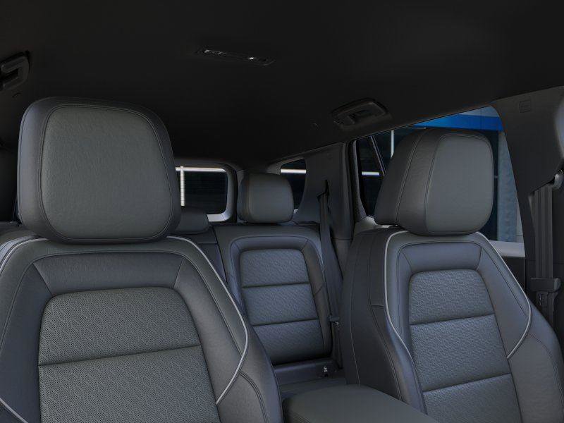 New 2026 Chevrolet Equinox LT w/ Convenience Package II FWD image 24