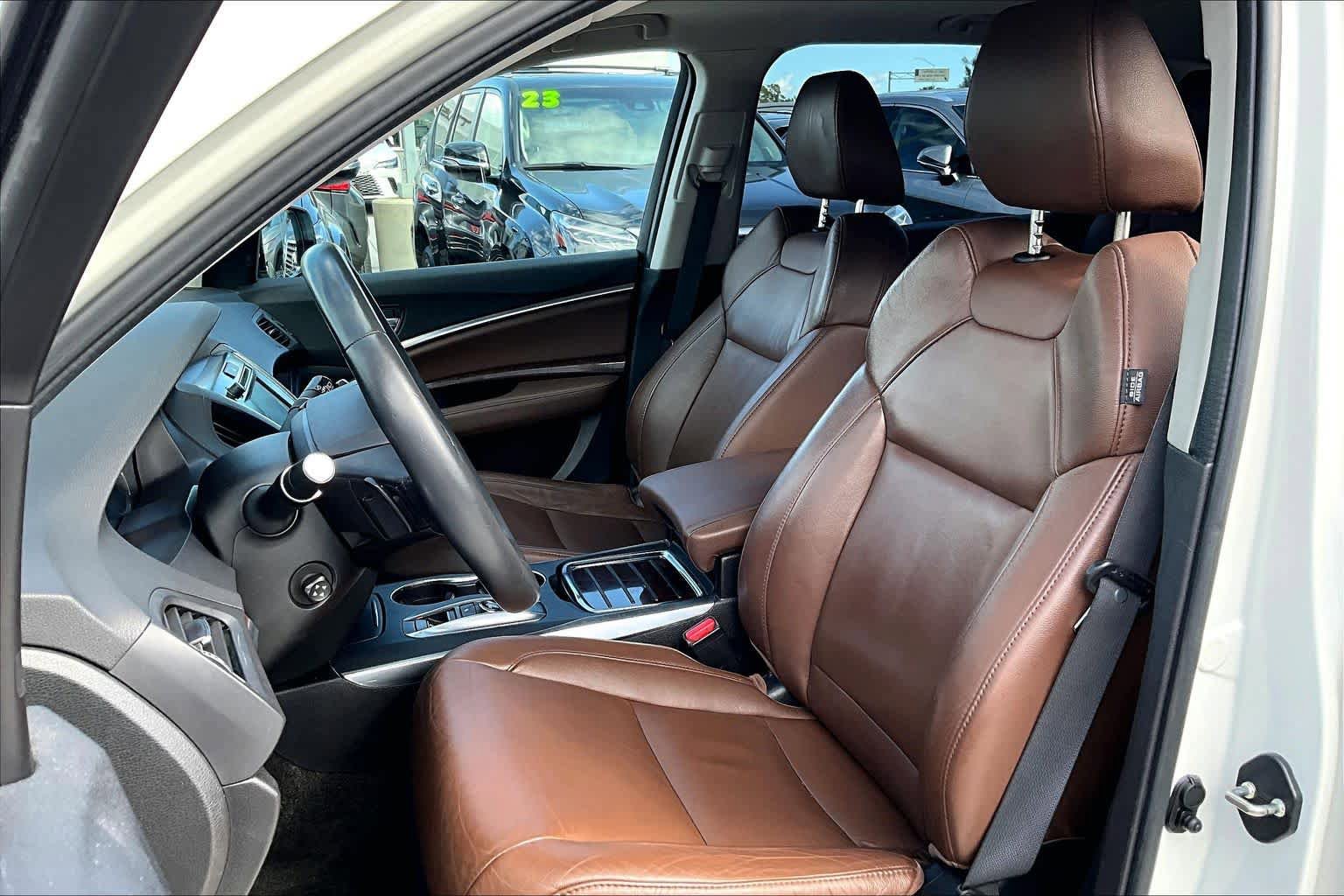 Used 2017 Acura MDX FWD w/ Technology Package image 7