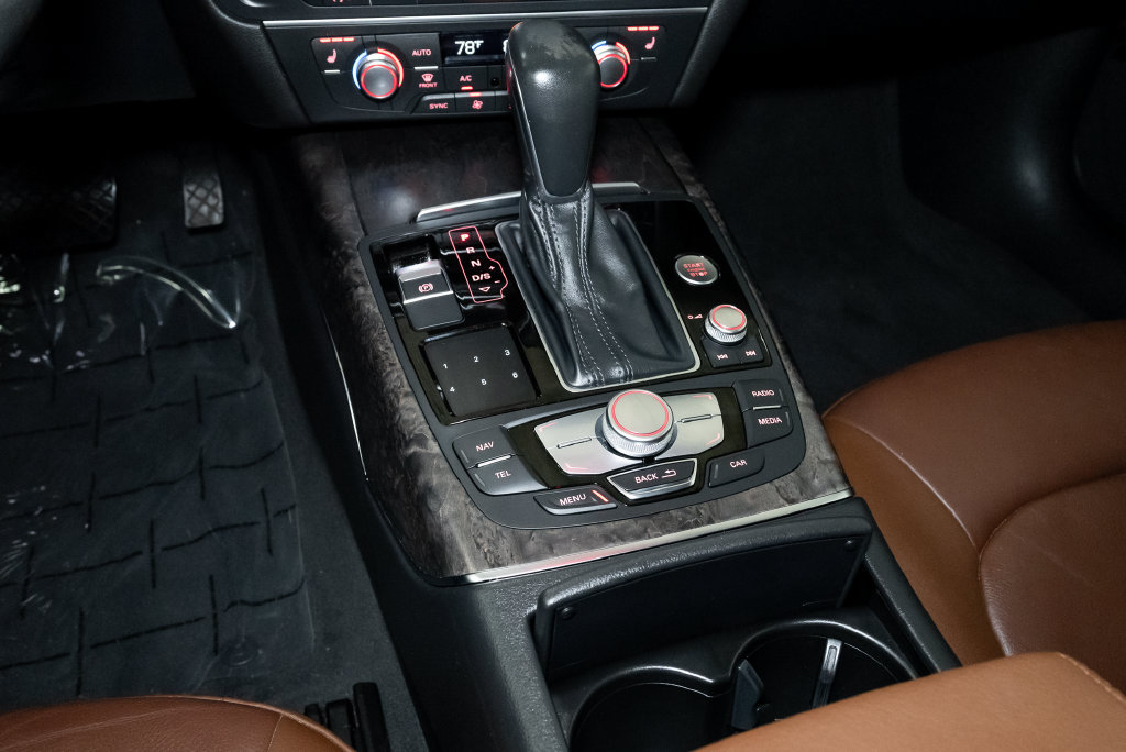 Used 2018 Audi A6 2.0T Premium Plus w/ Premium Plus Package AWD/4WD image 23