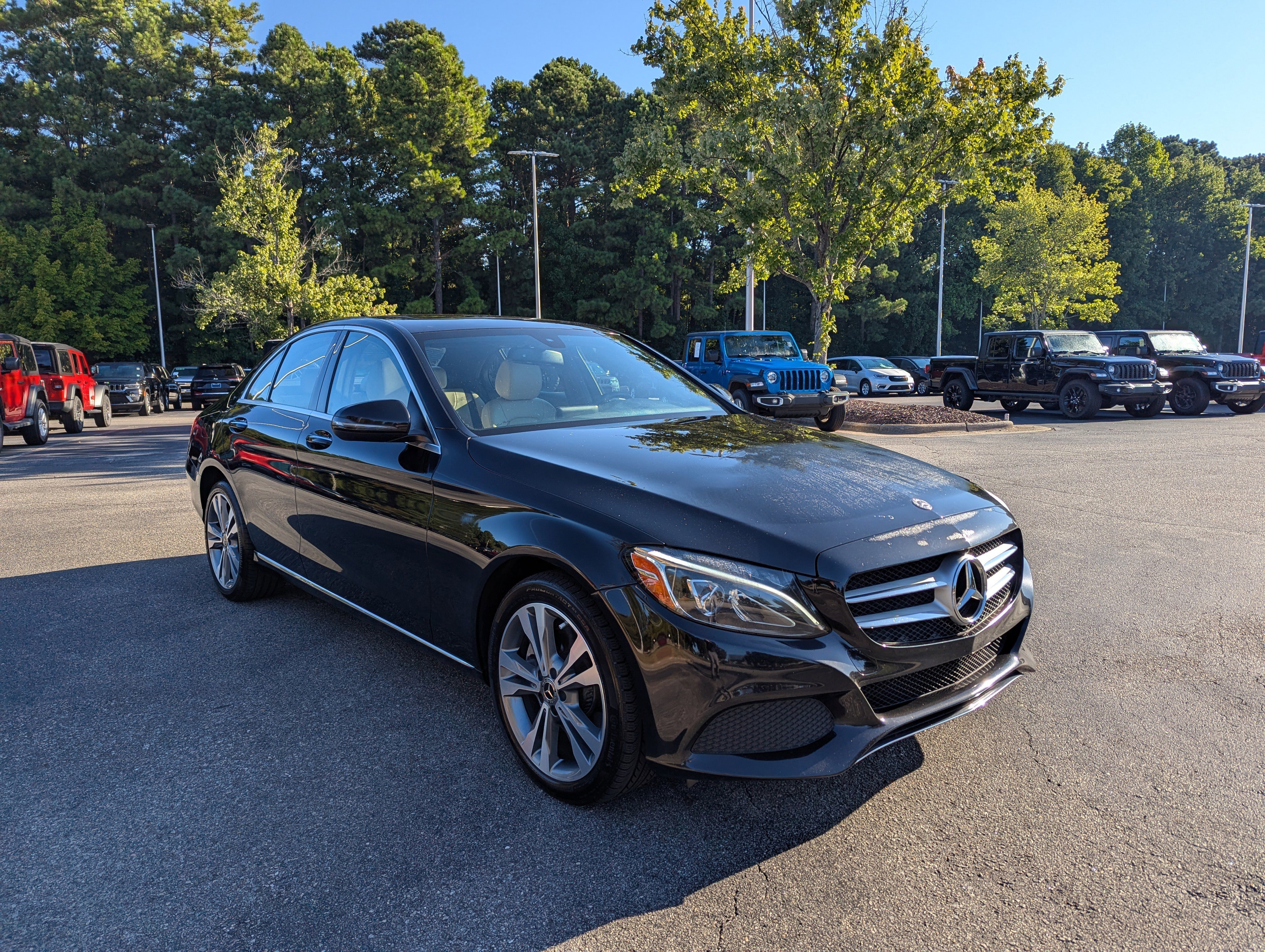 Used 2018 Mercedes-Benz C 300 4MATIC Sedan image 3