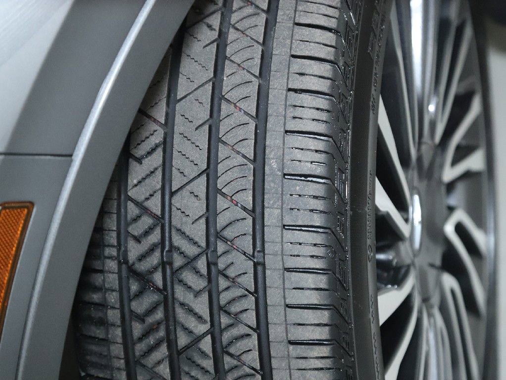 Used 2022 Lincoln Corsair AWD w/ Equipment Group 101A image 34