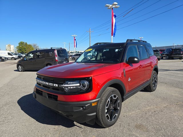 Used 2023 Ford Bronco Sport Outer Banks w/ Tech Package image 9