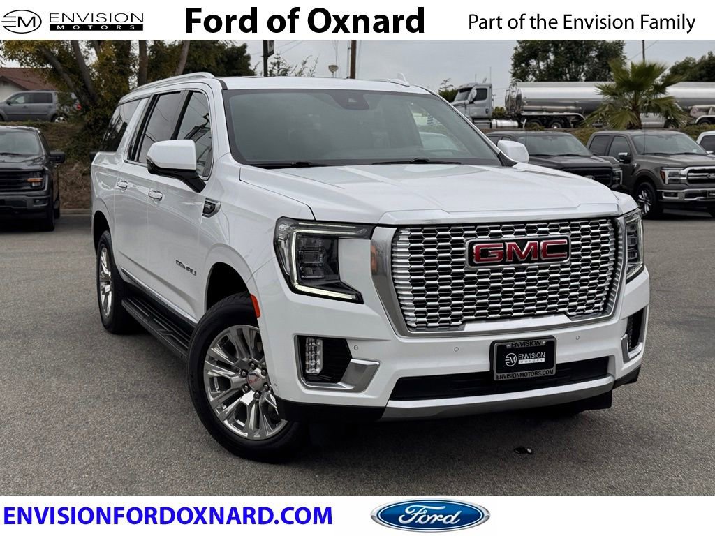 Used 2023 GMC Yukon XL Denali w/ Advanced Technology Package AWD/4WD image 1