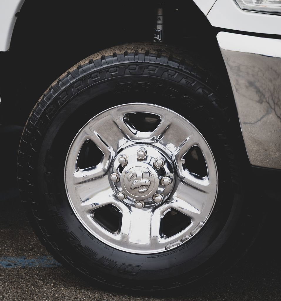 Used 2018 RAM 2500 Tradesman w/ Chrome Appearance Group image 16