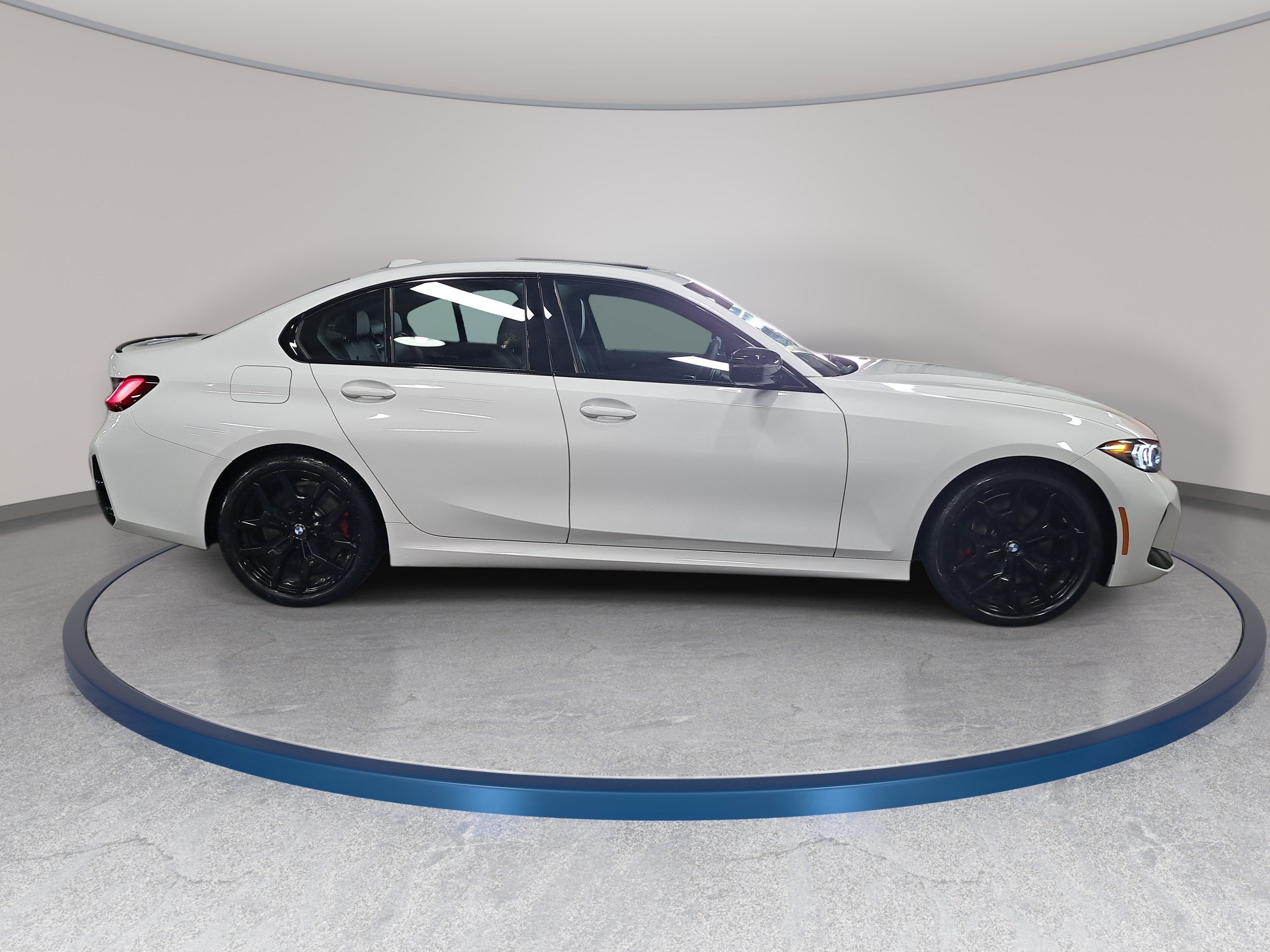 Certified 2026 BMW 330i Sedan w/ M Sport Package RWD image 5