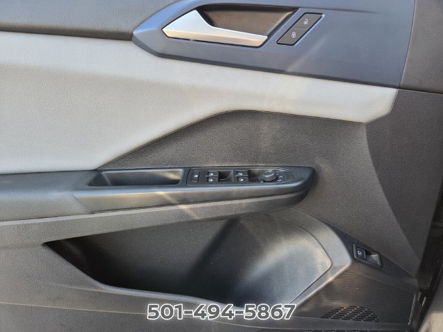 Used 2022 Volkswagen Taos SE FWD image 25