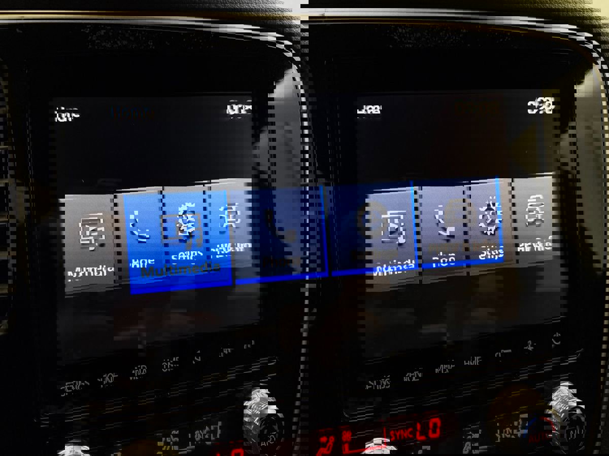 Used 2020 Mitsubishi Outlander SEL image 20