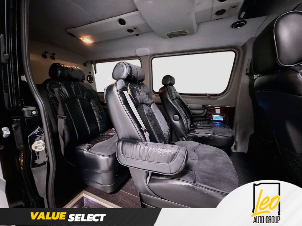 Used 2014 Mercedes-Benz Sprinter 2500 image 27