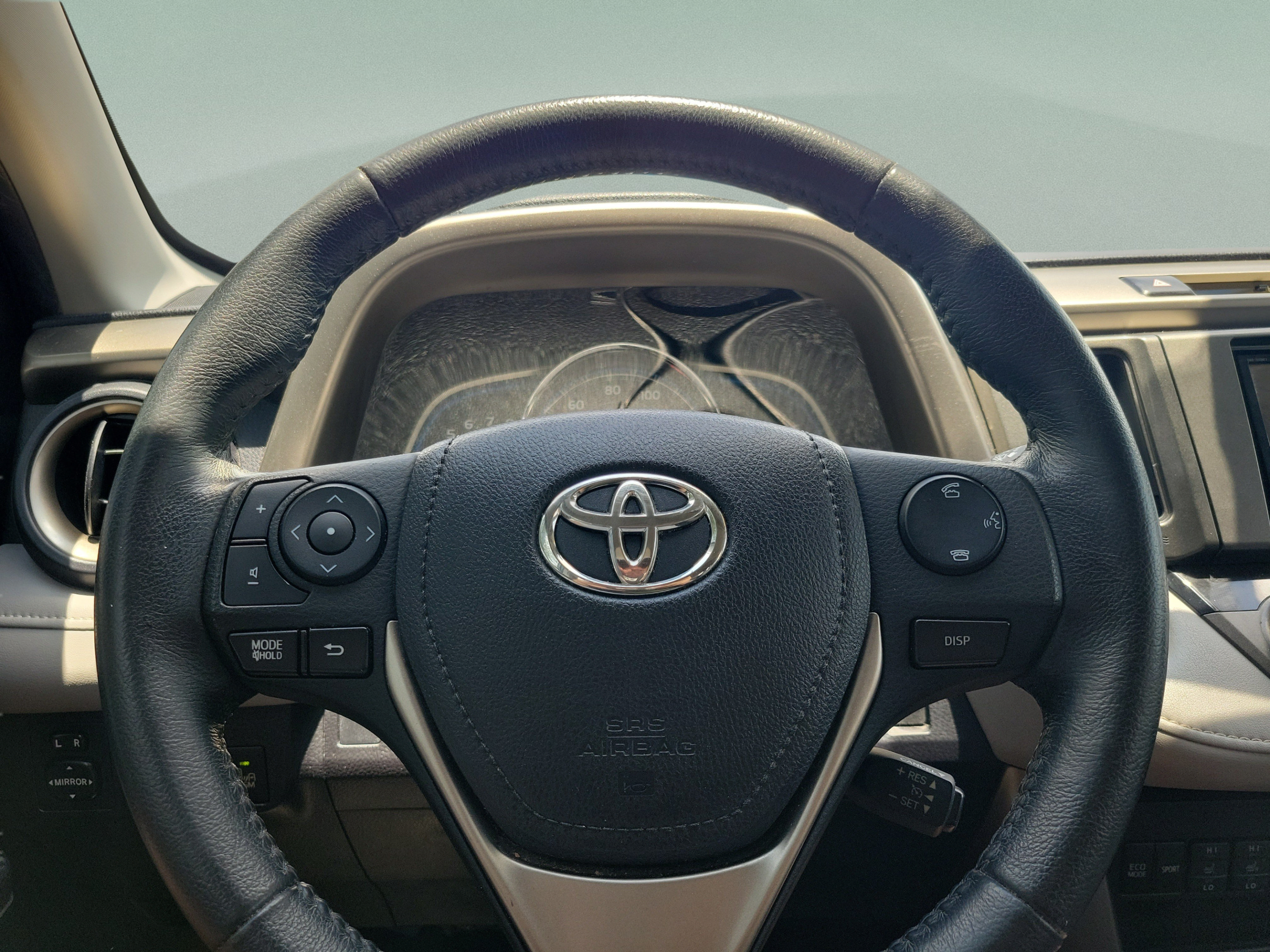 Used 2015 Toyota RAV4 Limited w/ Technology Package FWD image 20