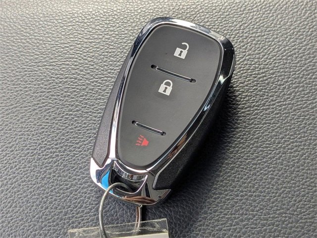 Used 2021 Chevrolet Bolt Premier w/ Infotainment Package image 5