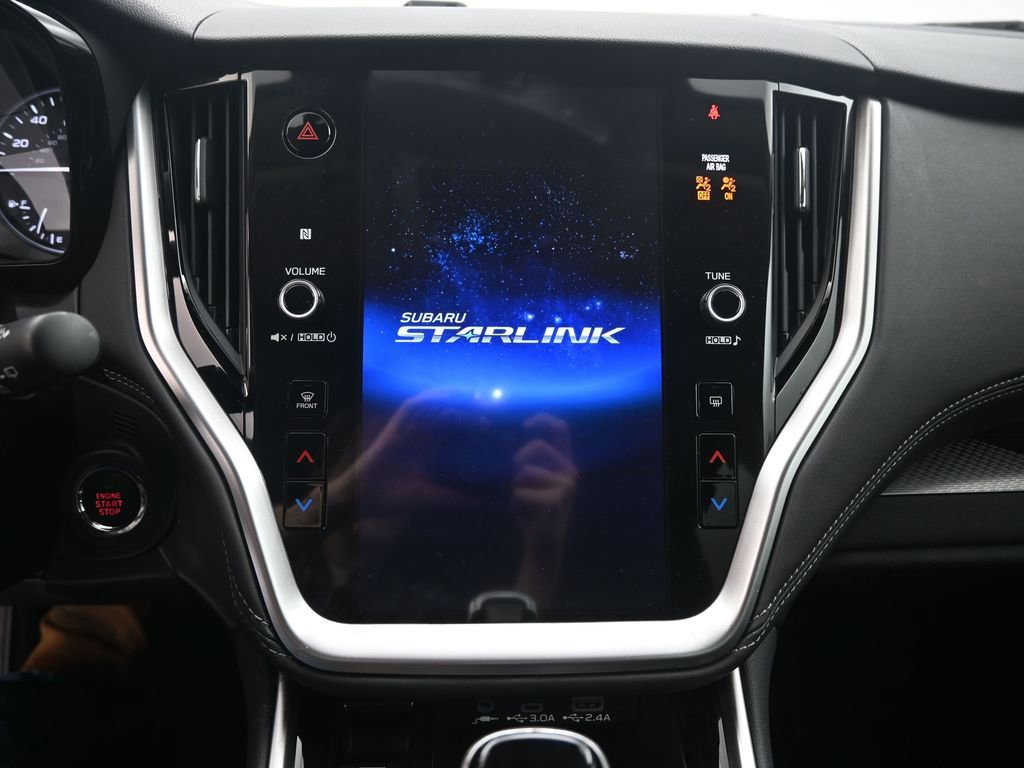 Used 2025 Subaru Outback Premium w/ Popular Package #1 image 9