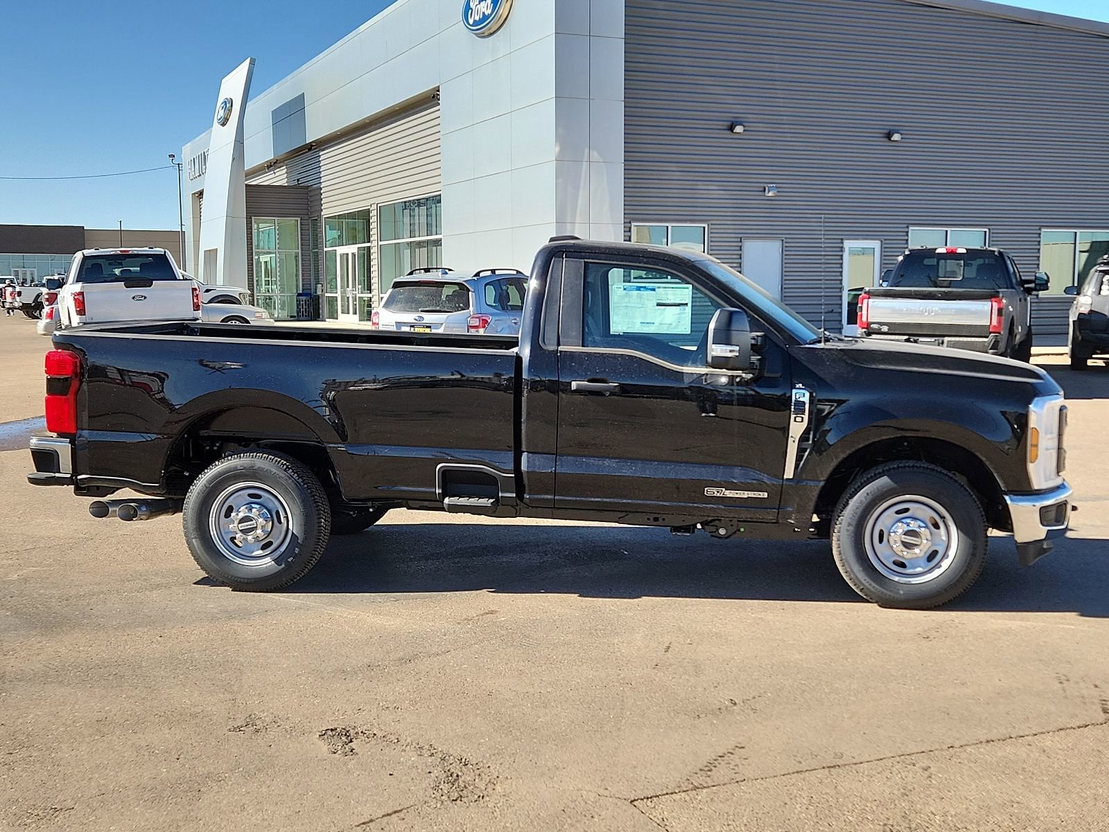 New 2025 Ford F250 XL w/ 360-Degree Camera Package RWD image 5