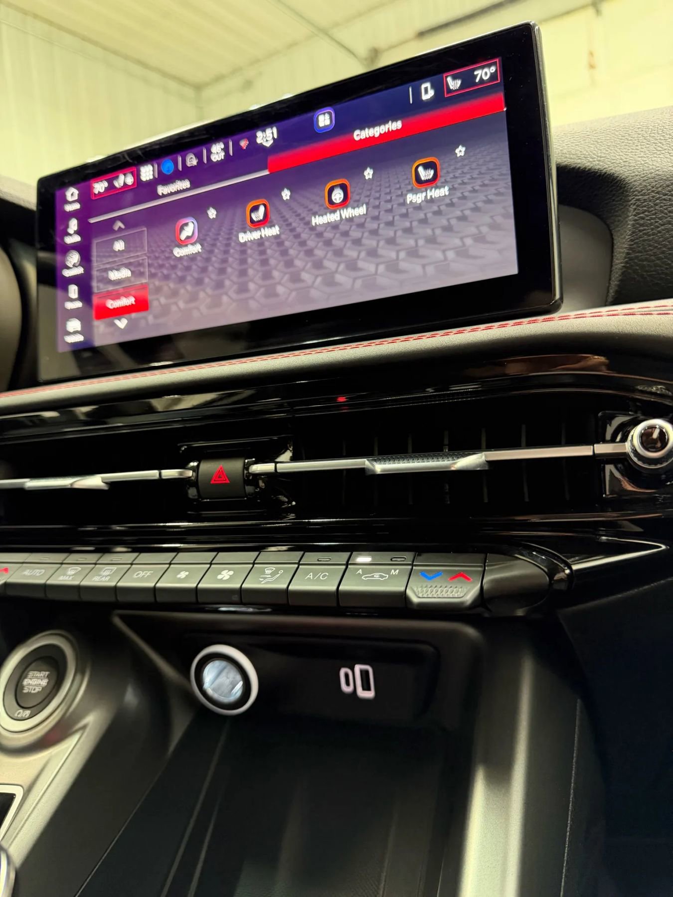 Used 2024 Dodge Hornet R/T image 30