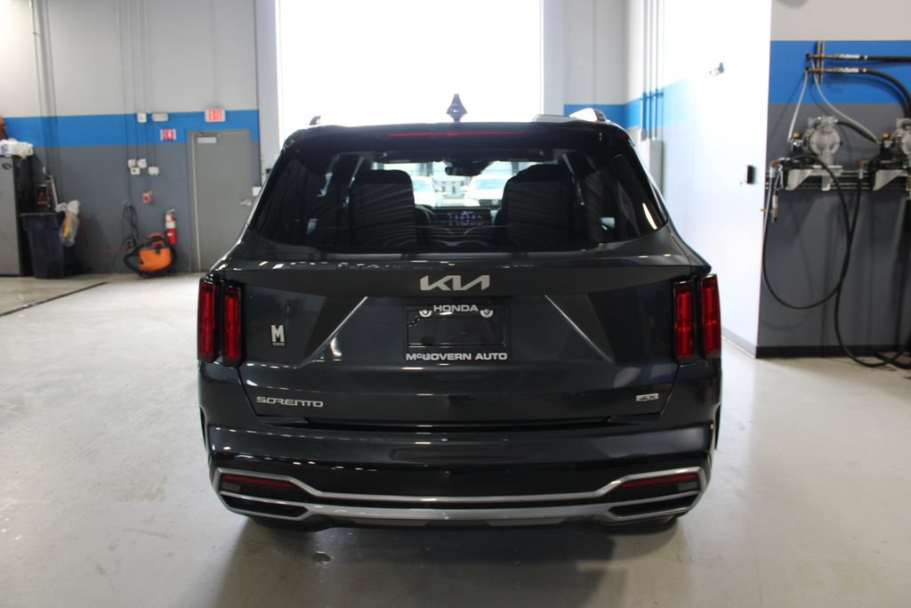 Used 2023 Kia Sorento SX AWD/4WD image 26