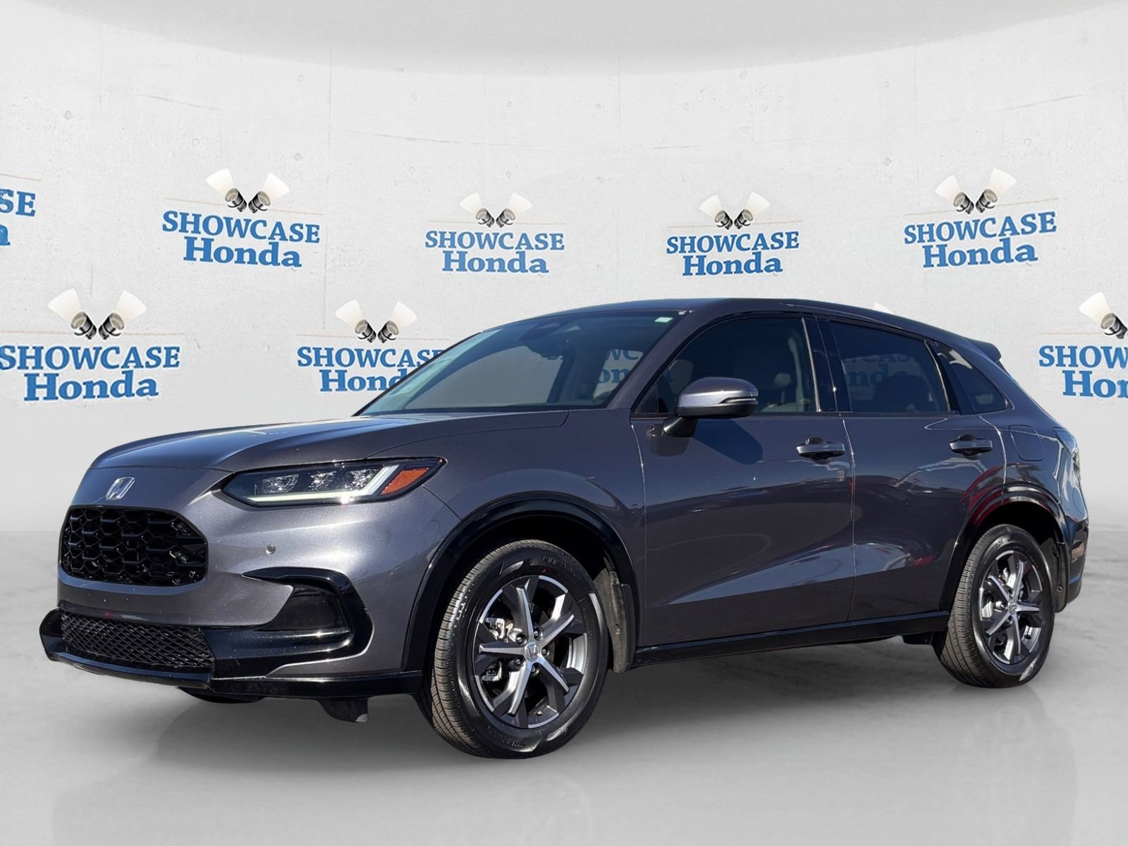 Certified 2024 Honda HR-V EX-L image 2