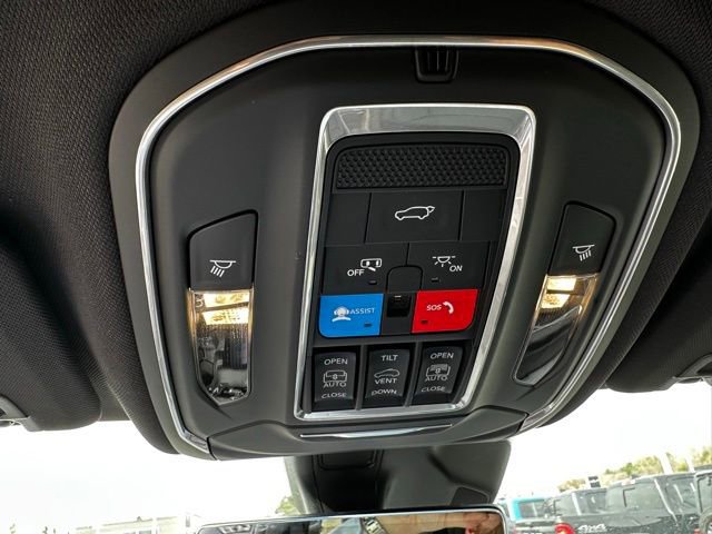 New 2026 Jeep Grand Cherokee L Limited image 28