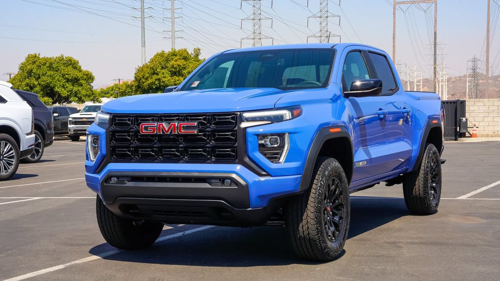 New 2026 GMC Canyon Elevation w/ Convenience Package RWD image 2