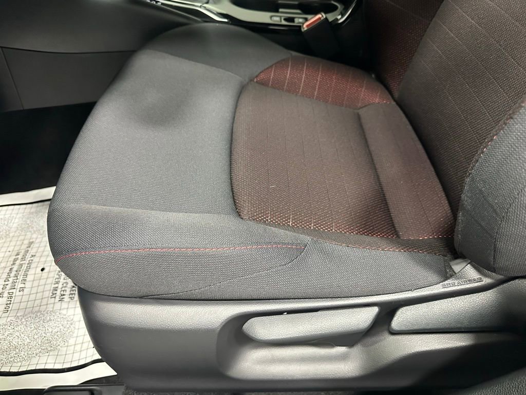 Used 2025 Toyota Corolla SE FWD image 13