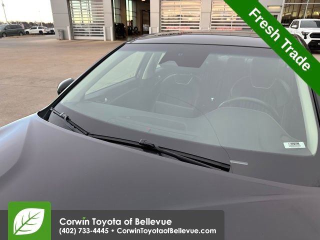 Used 2022 Genesis G70 2.0T w/ Prestige Package image 8