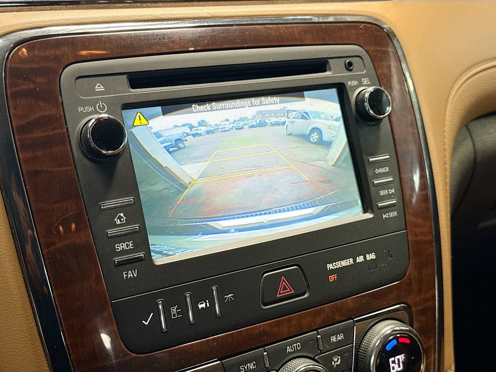 Used 2015 Buick Enclave Leather AWD/4WD image 13