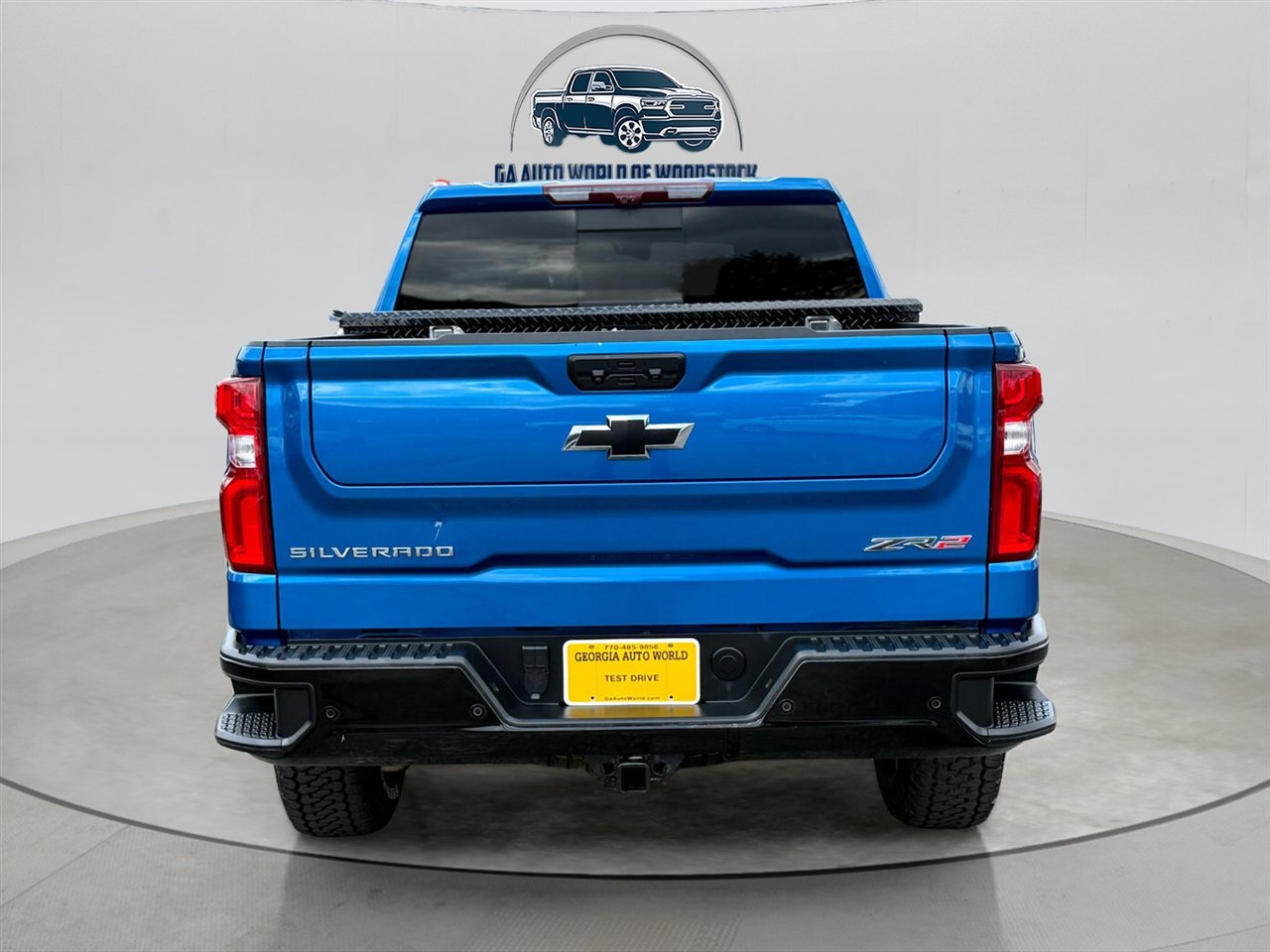 Used 2022 Chevrolet Silverado 1500 ZR2 w/ Technology Package image 4