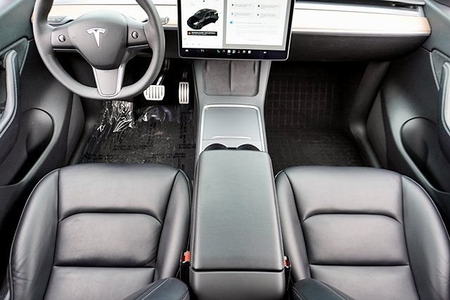 Used 2021 Tesla Model Y Performance AWD/4WD image 32