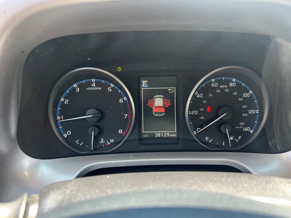 Used 2017 Toyota RAV4 LE w/ All Weather Liner Package AWD/4WD image 16