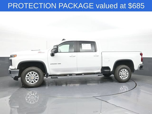 Used 2024 Chevrolet Silverado 2500 LT AWD/4WD image 8