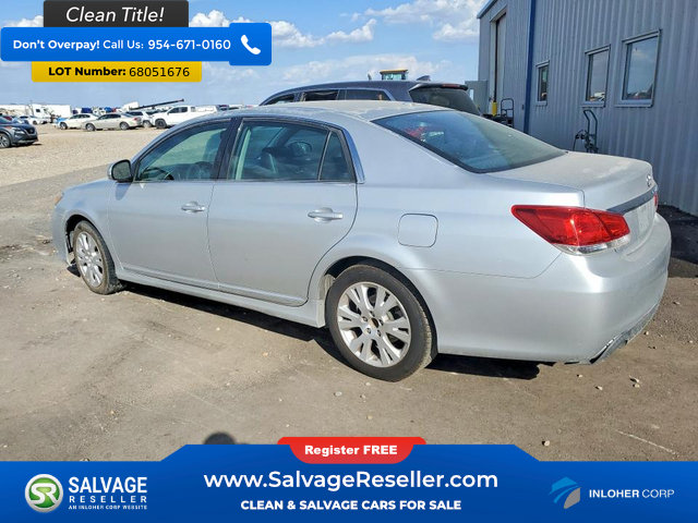 Used 2011 Toyota Avalon FWD image 3