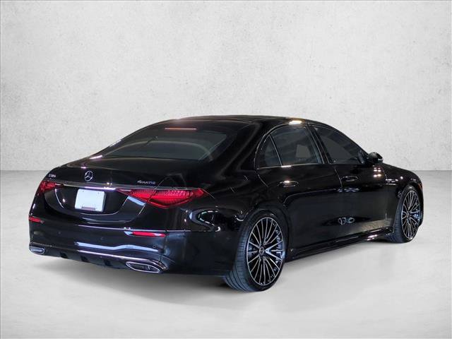 Used 2023 Mercedes-Benz S 580 4MATIC Sedan image 5