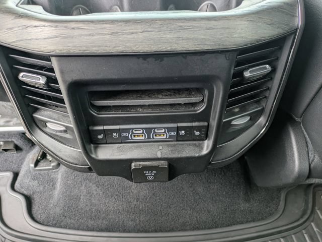 Used 2025 RAM 1500 Limited w/ Trailer Tow Group AWD/4WD image 16