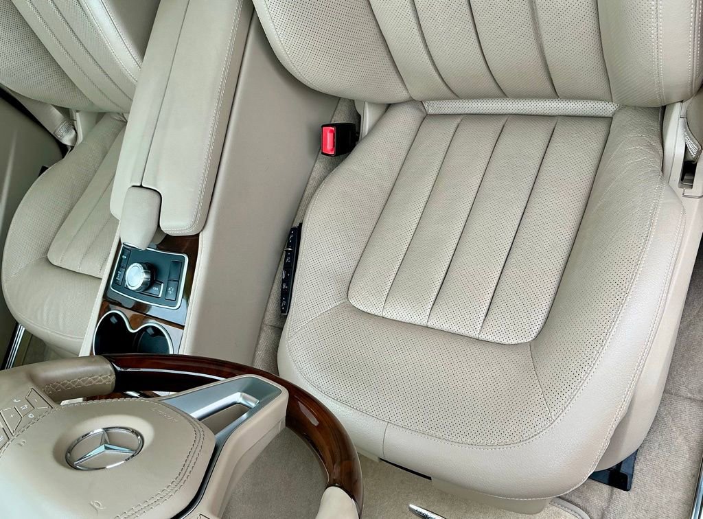 Used 2013 Mercedes-Benz CLS 550 4MATIC image 39