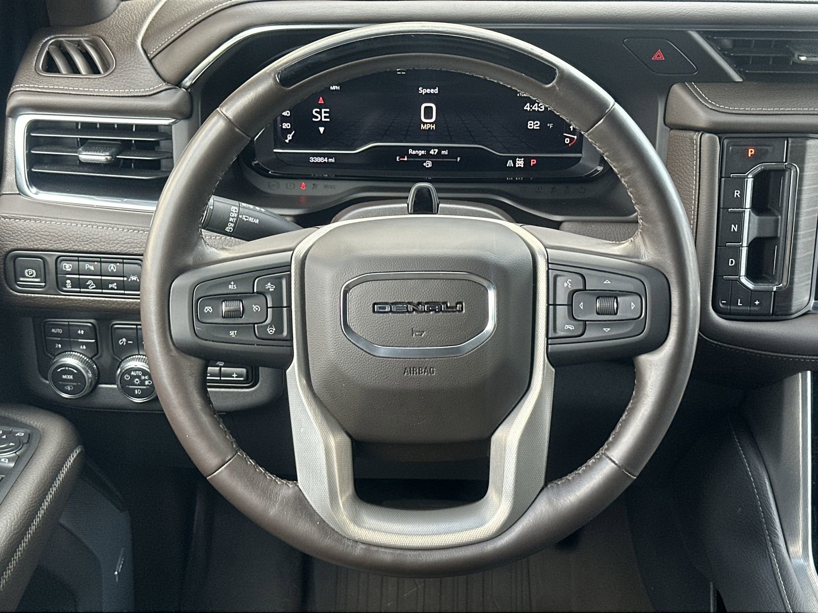 Used 2023 GMC Yukon Denali w/ Denali Reserve Package AWD/4WD image 19