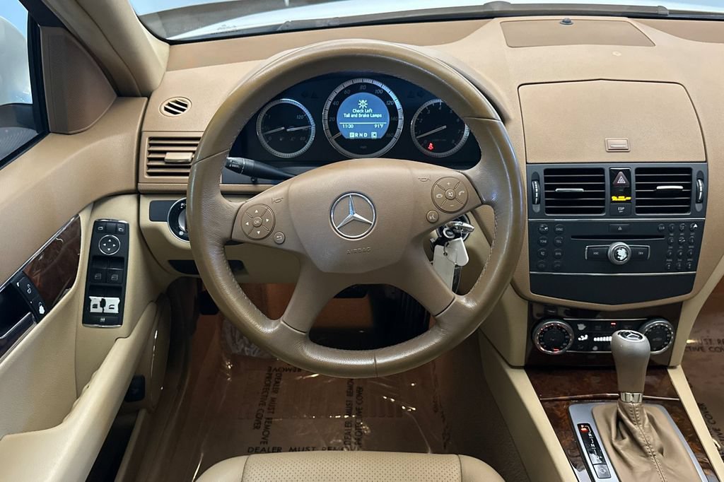 Used 2008 Mercedes-Benz C 300 Sedan image 14