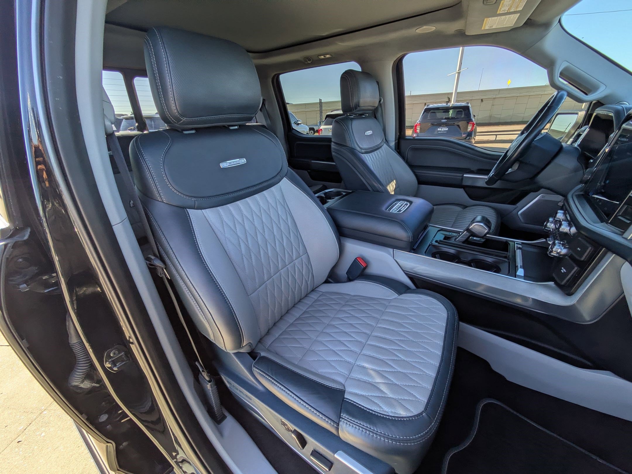 Used 2021 Ford F150 Limited image 32